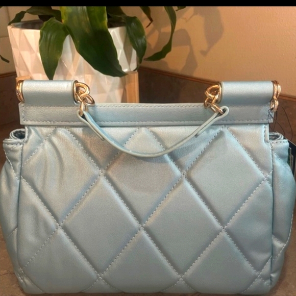 Badgley Mischka - Picture 2 of 5